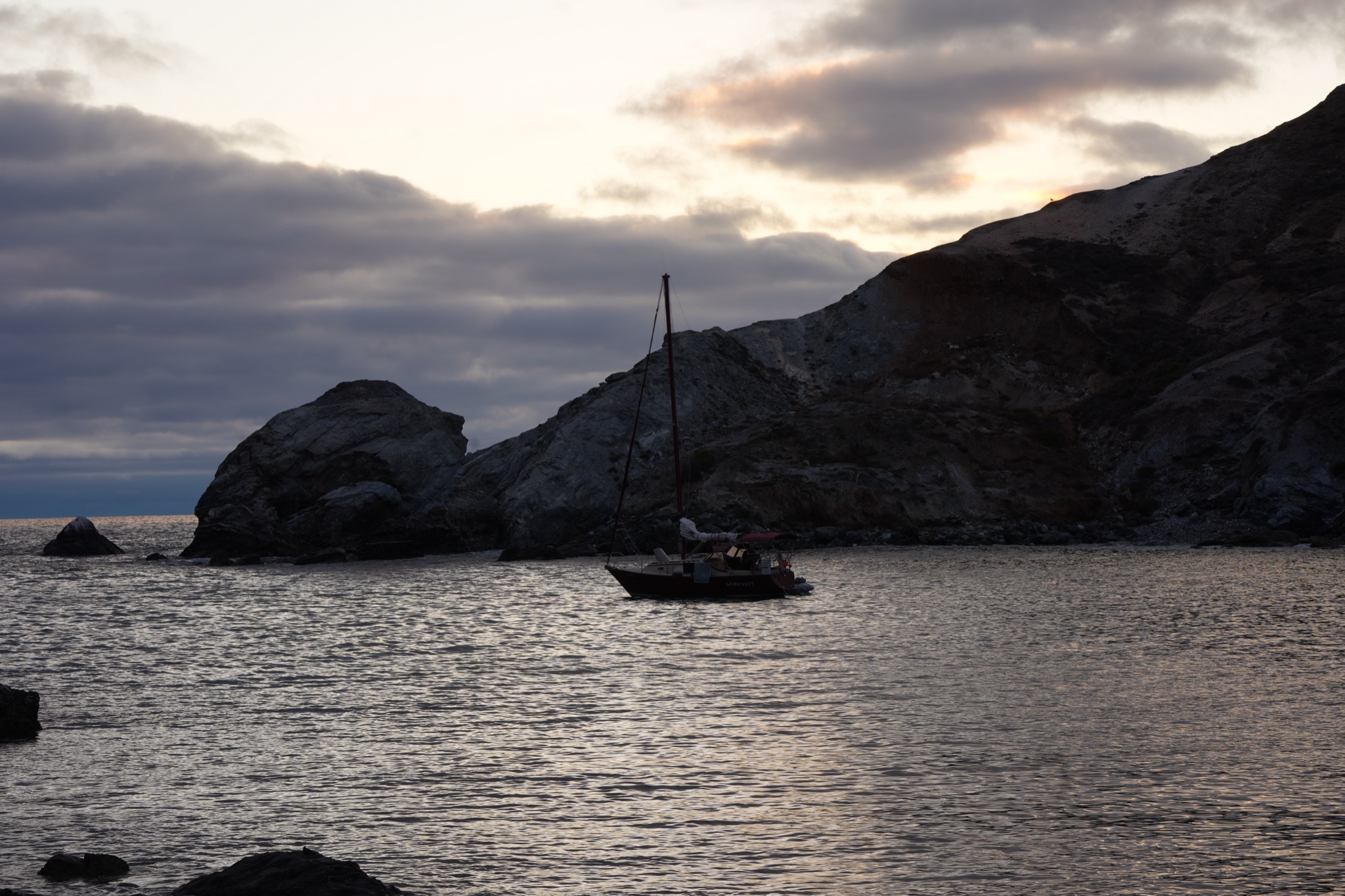 At anchor, the windward side