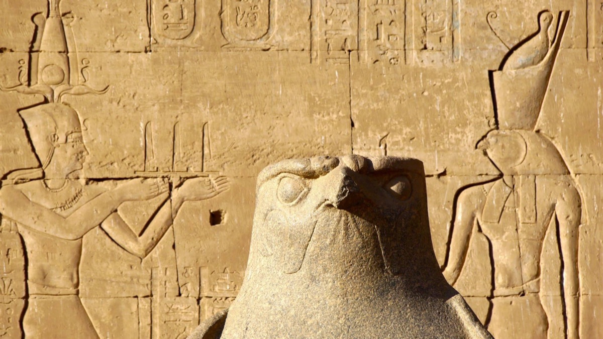 The foot of a colossus, and the register below it